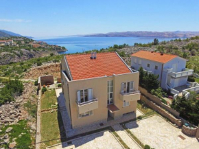 Apartments in Cesarica/Velebit Riviera 17116